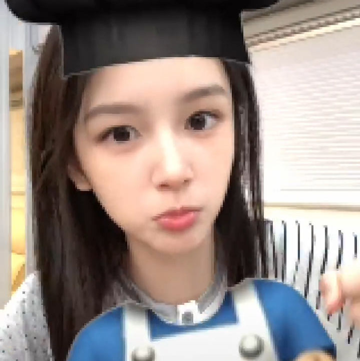 建设厨神也也萌萌像素头像 