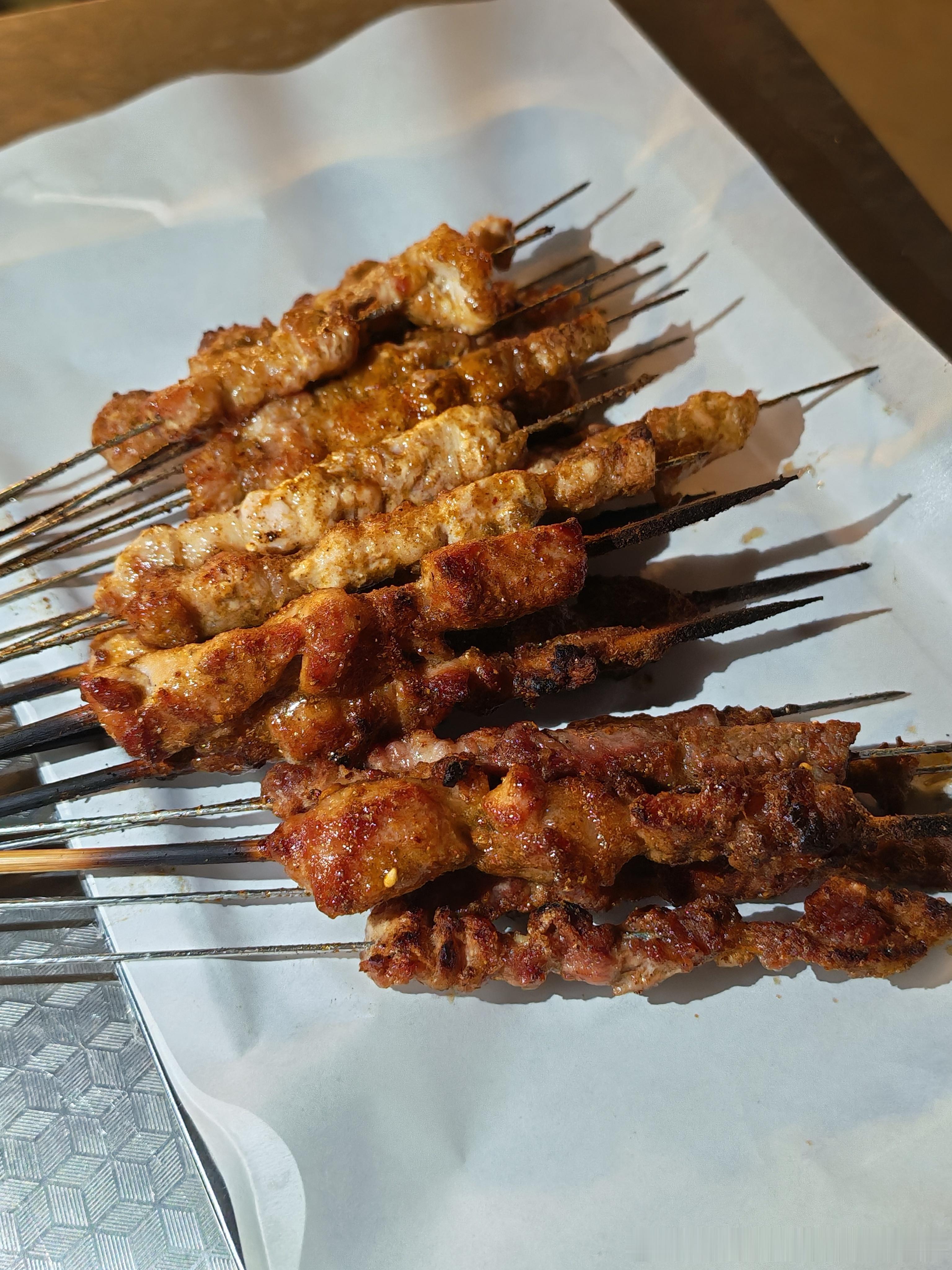 打抛饭冰浆烧烤好吃好吃[笑哈哈] ​​​