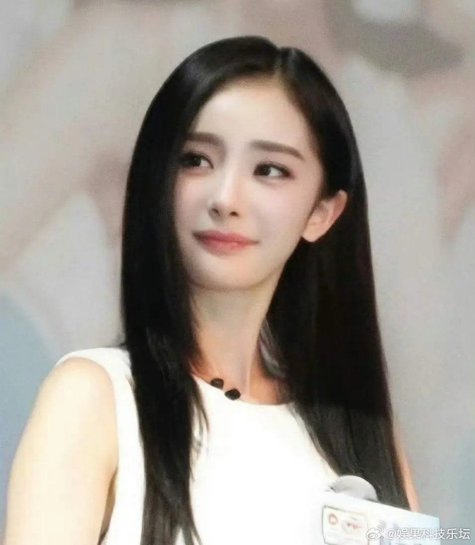 杨幂早期也不比现在差啊，为啥有人说不如现在 