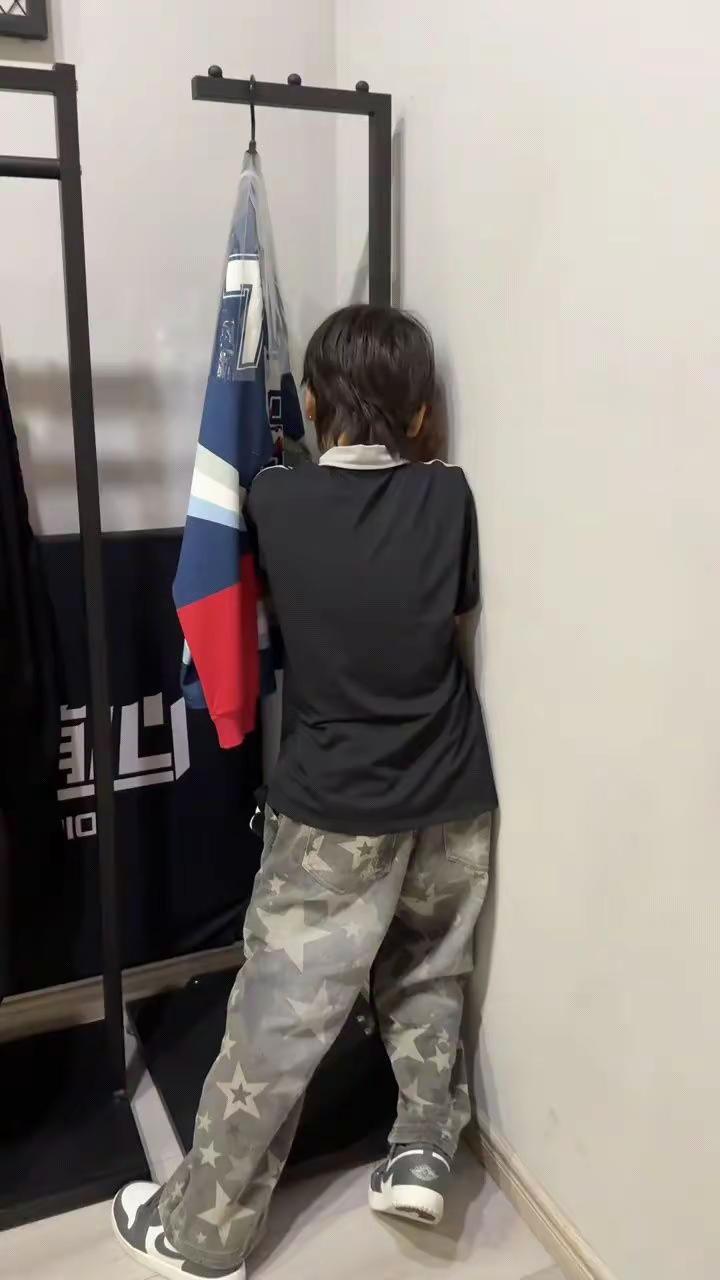 原来练舞的时候也会伤心和委屈杜沅熹训练场日常街舞 @小杜杜（杜沅熹）