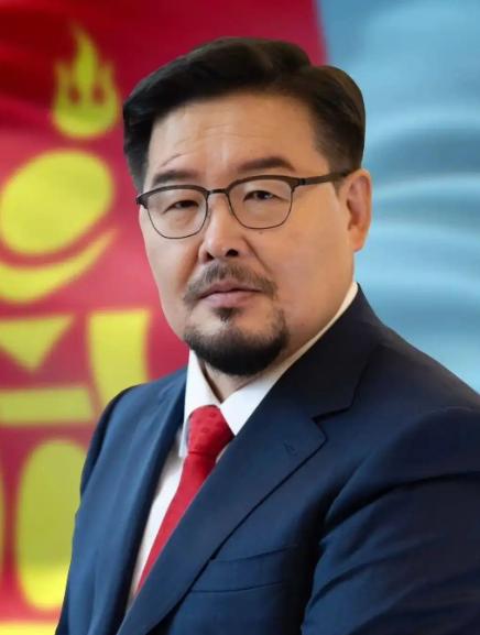 蒙古国这一招下手不轻！
8月1日起直接对中俄国际公路和本国国道过路费，过去交10