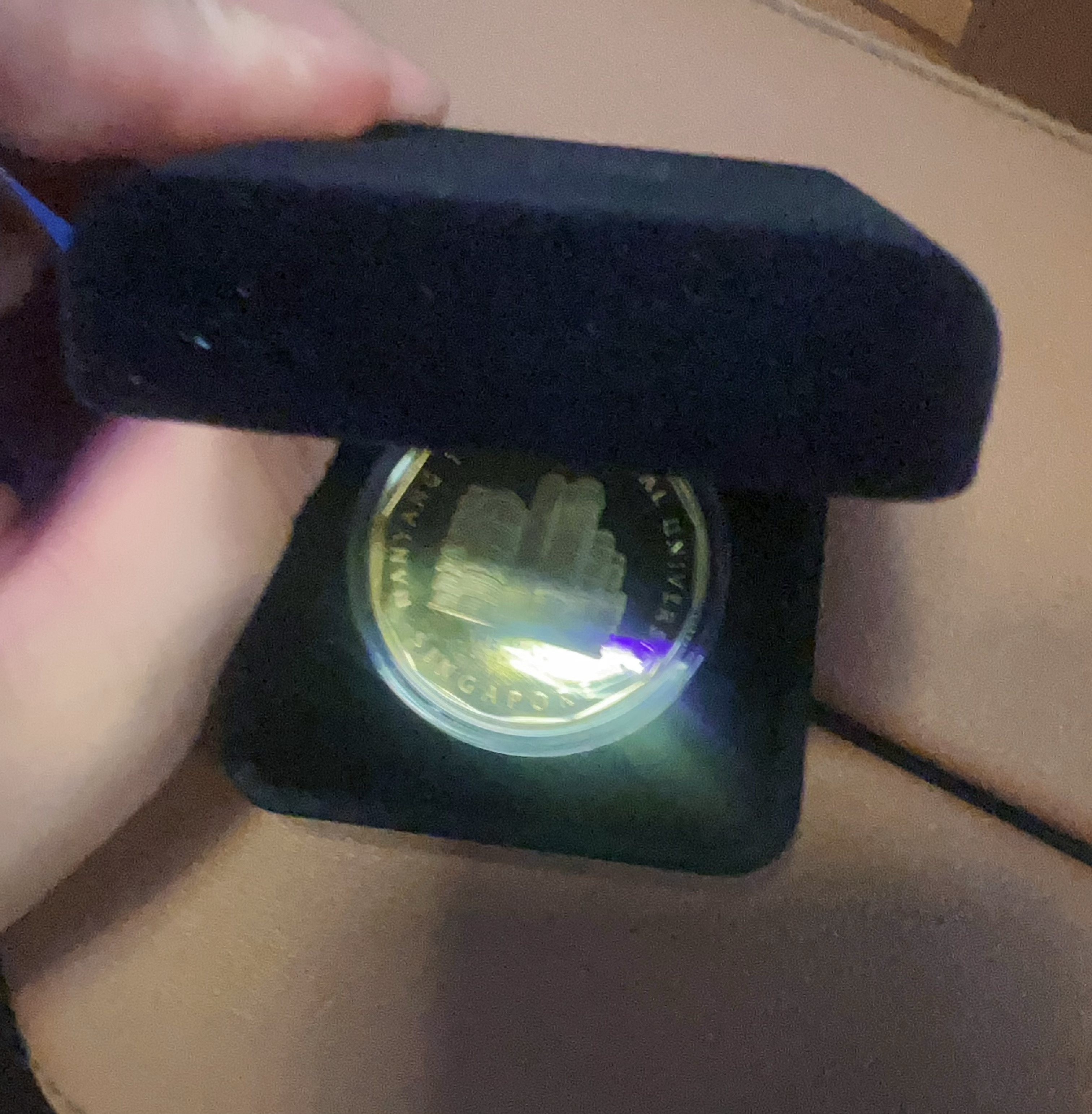 博友们，我们一定要爱中国🇨🇳，爱同胞，拥护管理层！中国明天会更好今天和新加坡