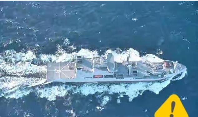 枪口对准出头鸟！新西兰昏了头，派最大军舰闯台海，我军当场立威。谁都没想到，第一个