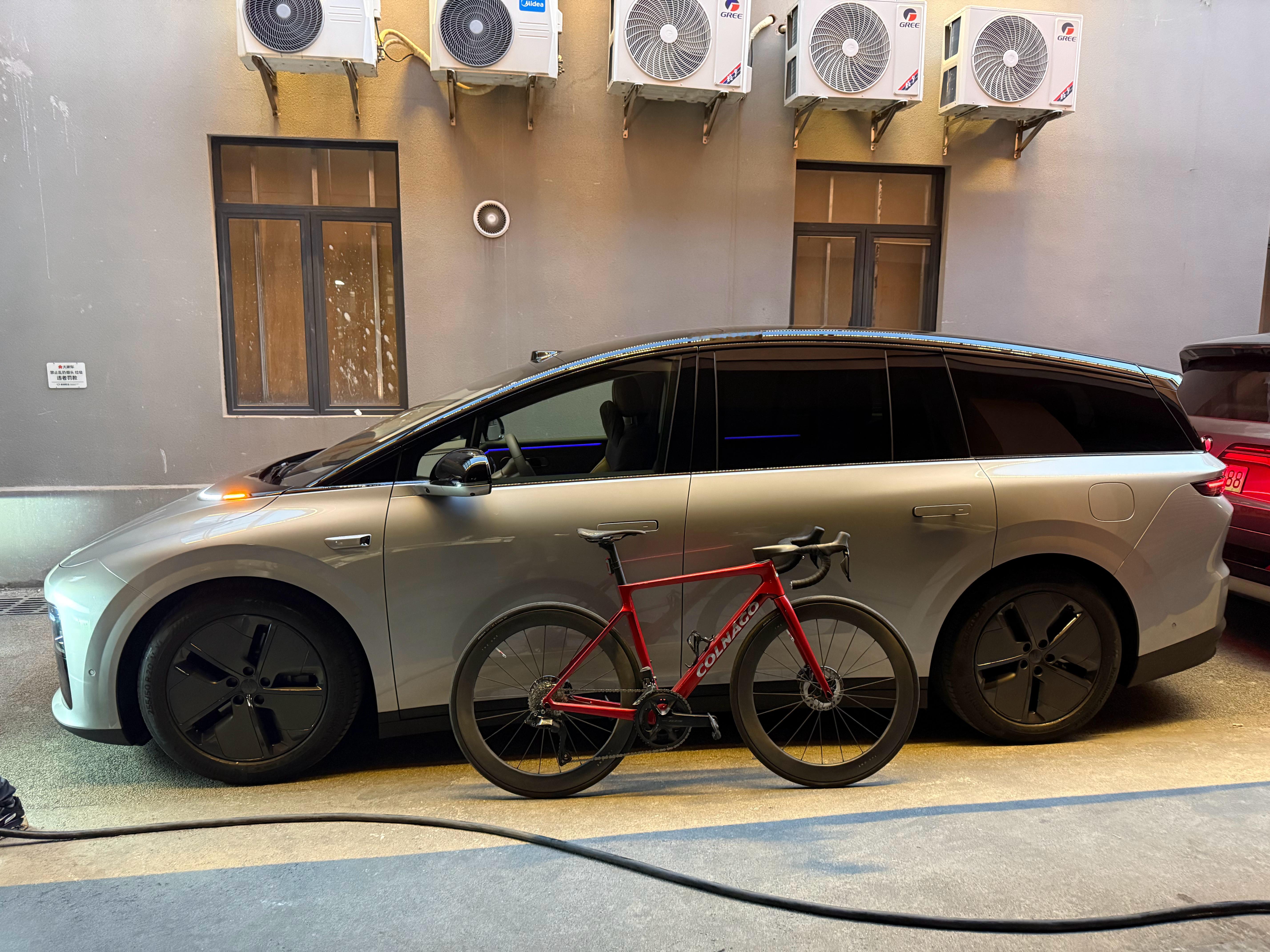 昨晚没睡好，今天休闲骑，Let‘s gogogo～ 