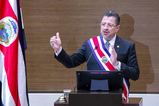 国际上又出新鲜事了，哥斯达黎加突然关停驻古巴使馆，古巴竟然当场挑明是他在背后施压