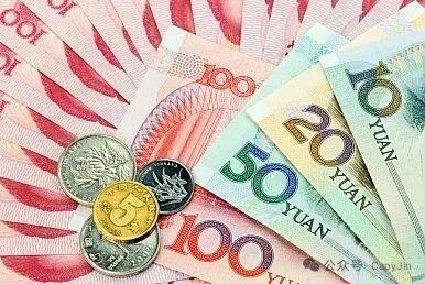 其实我手头还算宽裕，但我还是想贷点款，于是下载了个人征信报告，让一个中介看了看，