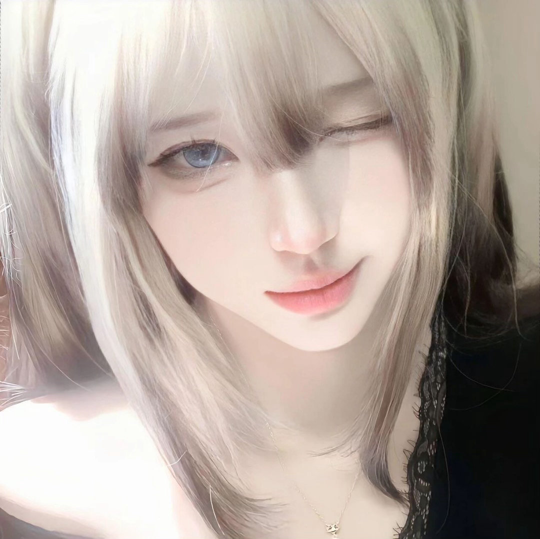 𝗪𝗲𝗖𝗵𝗮𝘁头像｜女生头像｜氛围感｜审美积累｜ins  