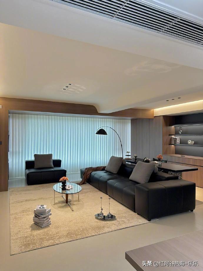 最近上海的房地产自媒体高呼房价暴涨：

1，最近上海二手房的成交确实不错，是非常