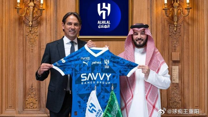 全球俱乐部主帅年薪排行↓1.小因扎吉（利雅得新月）2500万欧2.瓜迪奥拉（曼城