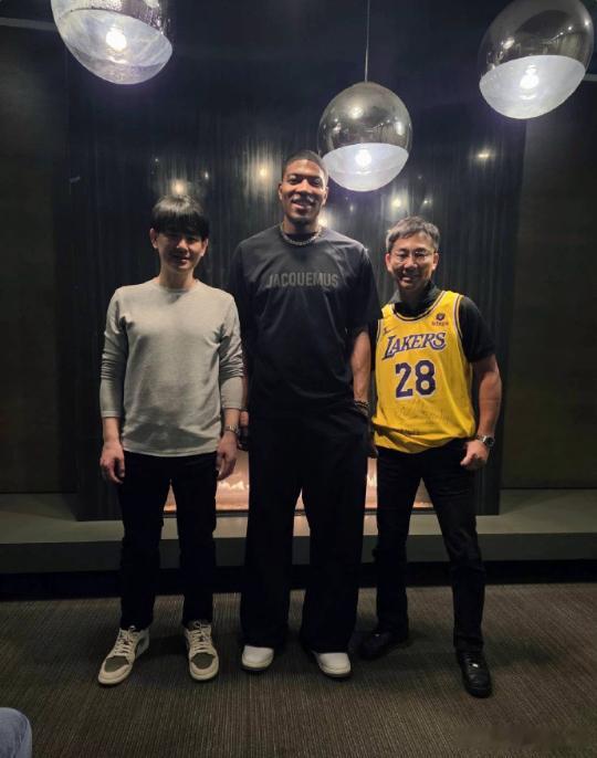 八村垒河村勇辉有望参加世预赛日本篮协主席与八村垒河村勇辉会面  据欧洲篮球及选秀