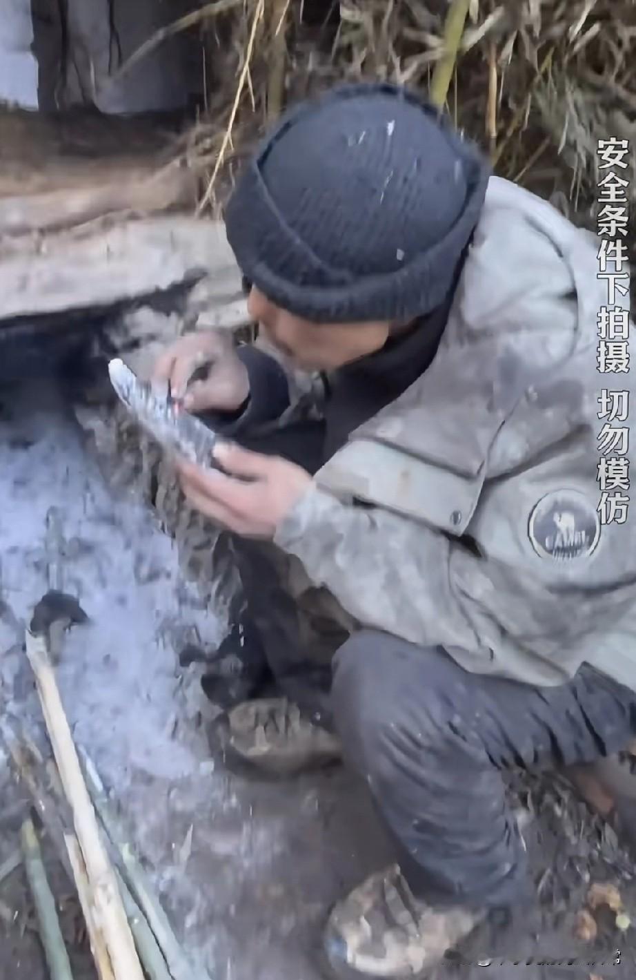 荒野求生刀疤哥极限救火!
 
张家界七星山的荒野求生赛杀疯了！83号贵州毕节的“