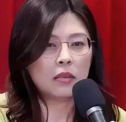 金门县长陈福海公开放话：金门全县上下，从老人到小孩，没一个人反对直通厦门机场的大