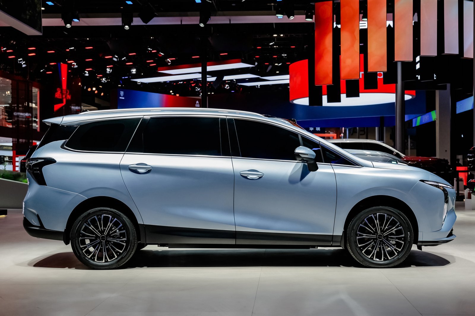 让华为乾崑触手可及，亲民智慧大六座星海V6到底行不行？4月24日，2026北京车