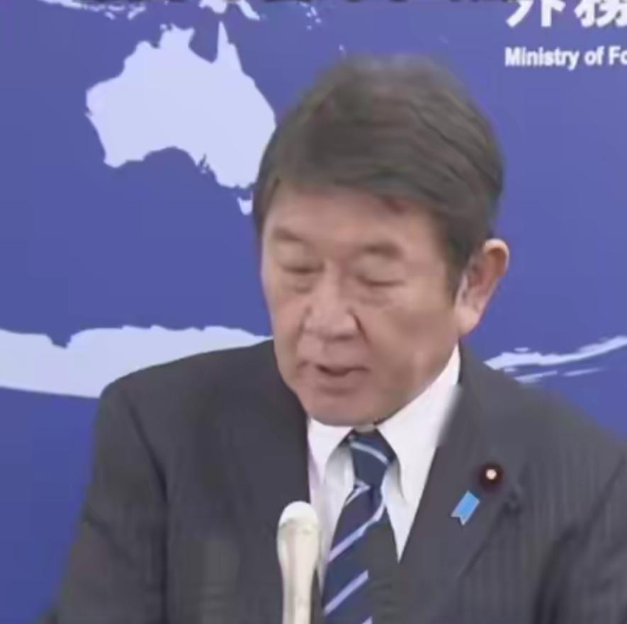 高市内阁露出獠牙！外相茂木敏充：不仅要介入台海，还要修订安保文件？
 
日本新内