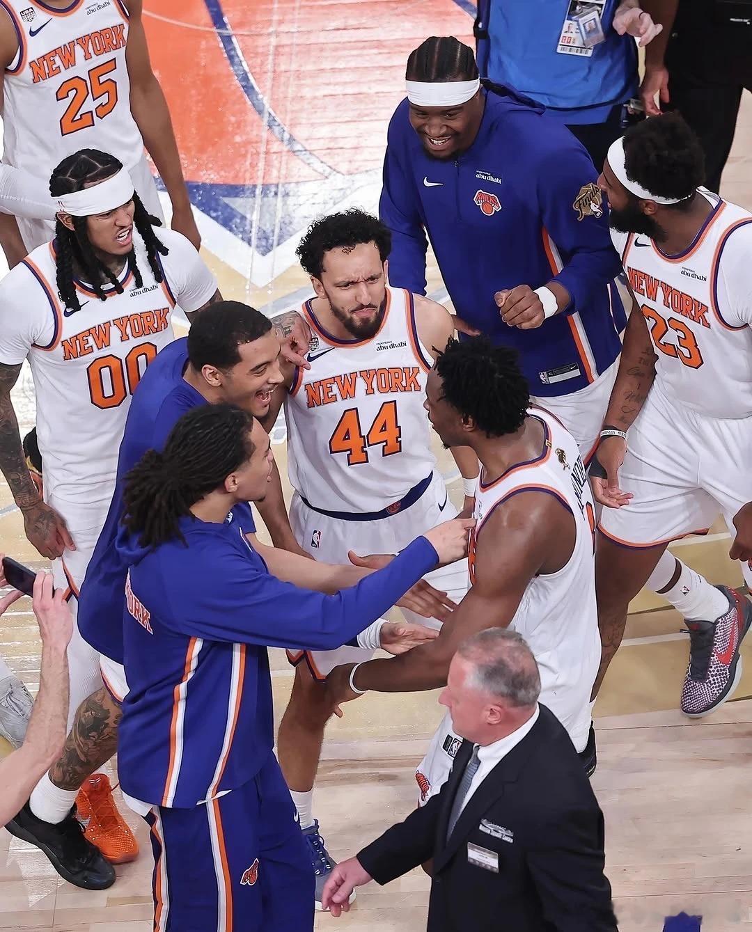 NBA总决赛3-1领先历史37胜1负，仅2016年骑士完成1-3翻盘。如今尼克斯
