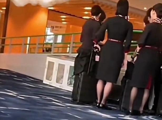 曝大S机场路上心脏骤停韩媒公开大S去世过程，泡温泉让病情恶化2月3日，韩国KBS