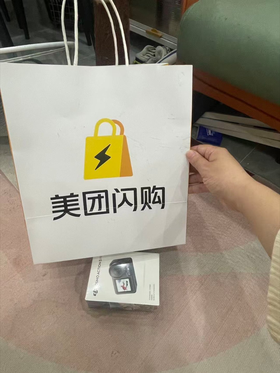 美团闪购大疆新品开售美团闪电新品 大疆敢把Pocket4/4P交给美团闪购，足见