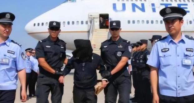 万万没想到！中国曾抓捕的大量间谍，本以为被过洗脑，结果几乎都是主动投靠，更可怕的