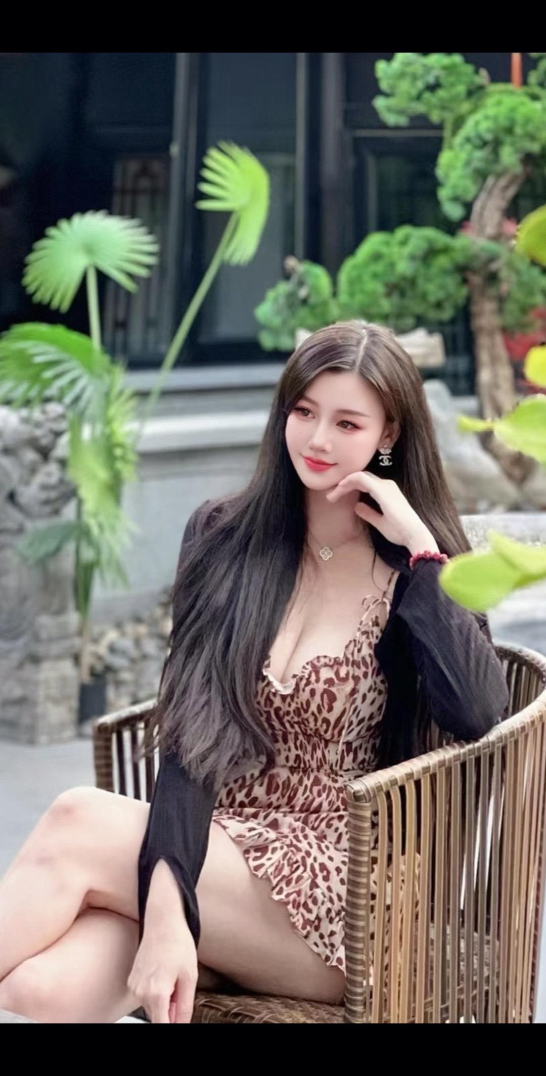 感觉每一次开窍后的觉悟 都是回收，内求，更坚定的做自己 万事万人莫强求...