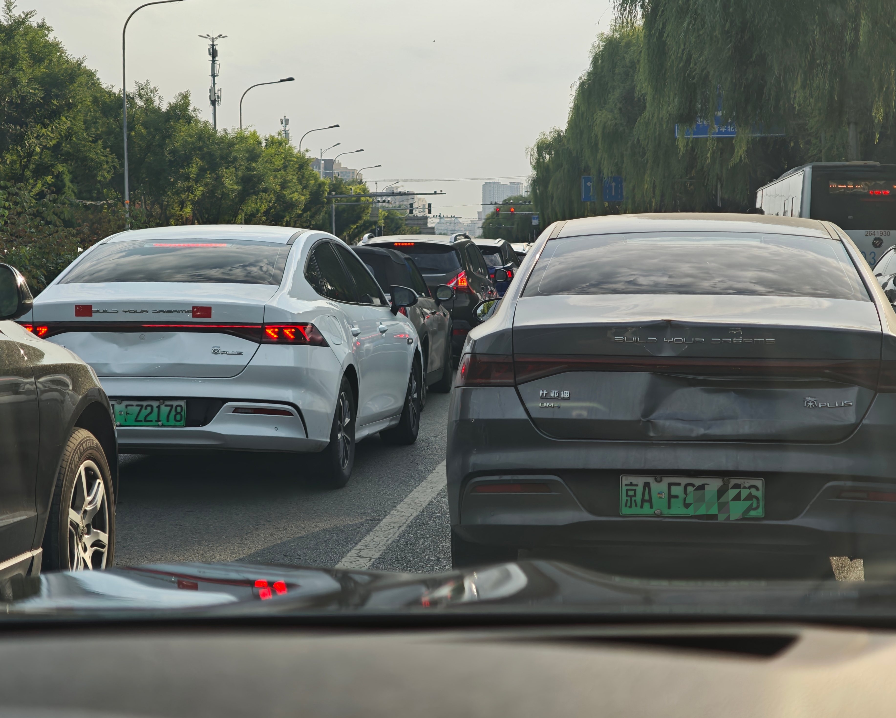 当代新能源车尾门现状：后保险杠存在的意义是什么？ 