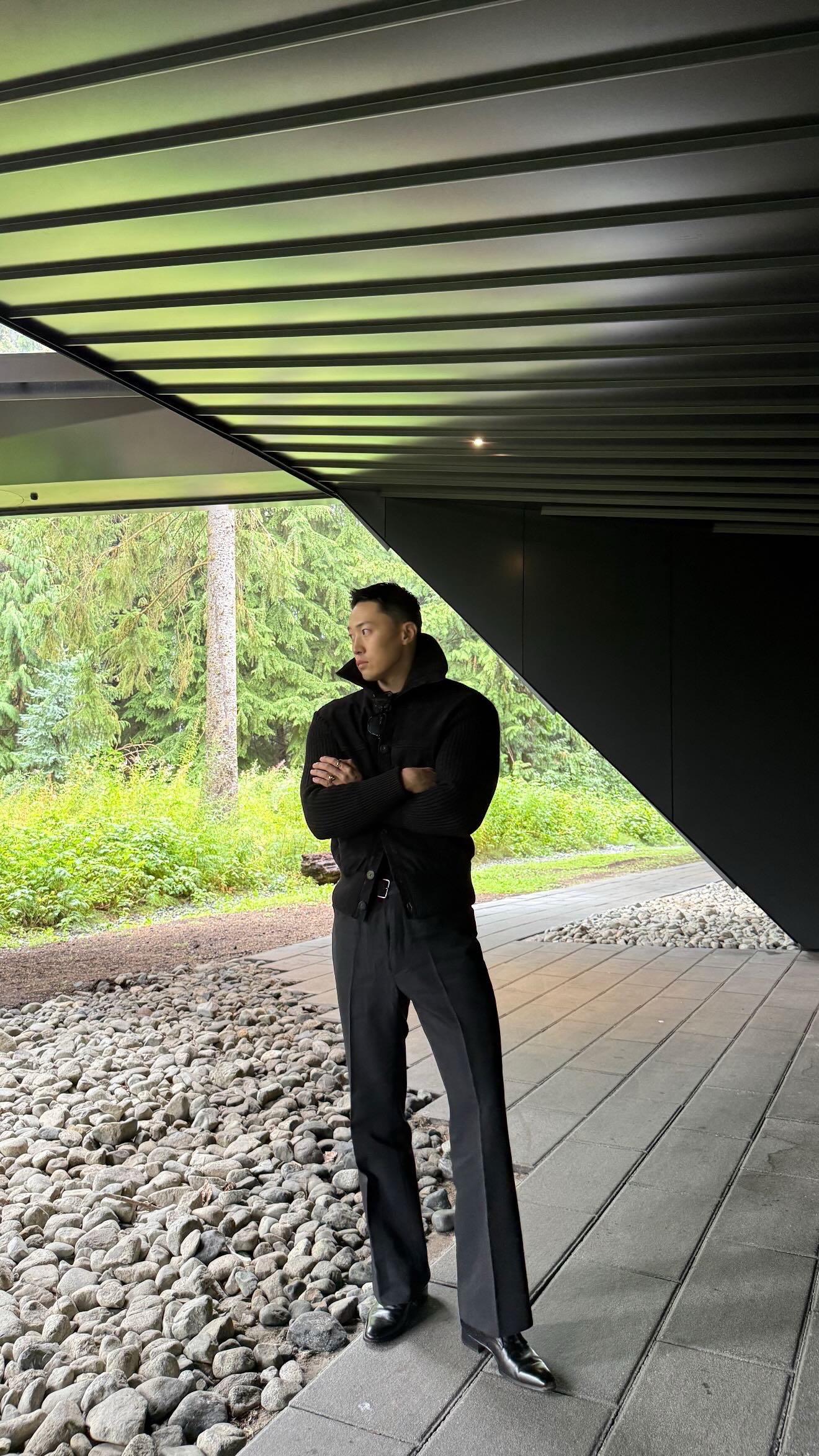 闲里偷闲。温哥华的十五度 还是很爽的