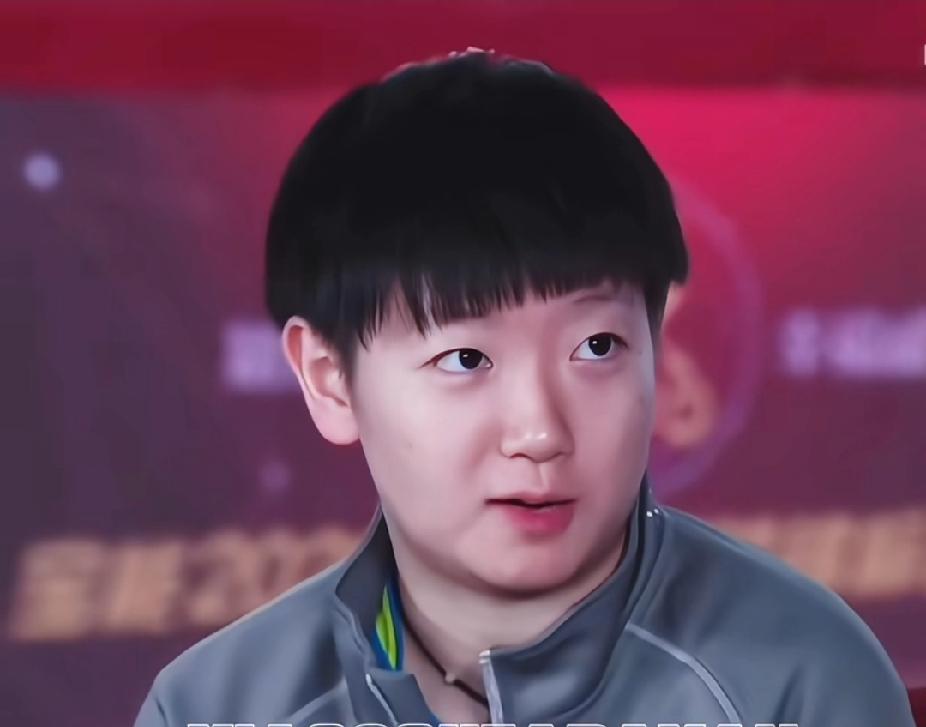 孙颖莎的齐刘海造型也太可爱了吧
 
刷到这张旧照，被莎莎的齐刘海造型戳中萌点！圆