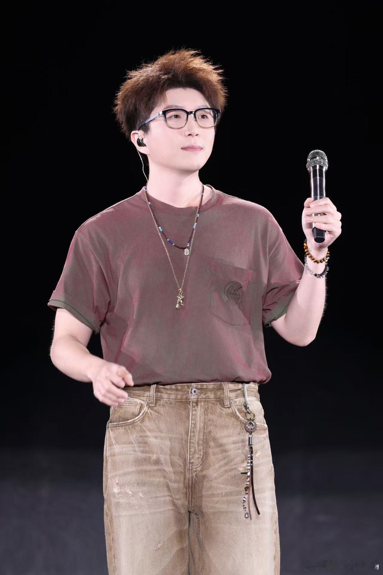 毛不易北京演唱会定档 期待已久！ 《只在今夜》北京演唱会审批通过！演出时间202