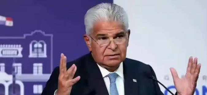 这就是中国对巴拿马的第二级精准制裁。所有巴拿马注册船舶停靠中国港口，将面临漫长、