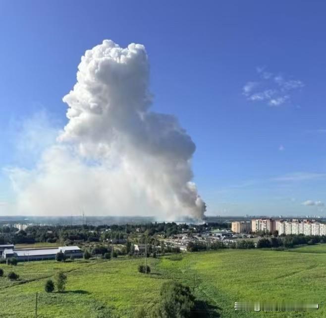 乌克兰无人机再次利用拉脱维亚与爱沙尼亚领空对俄罗斯境内目标发动袭击，致俄罗斯列宁