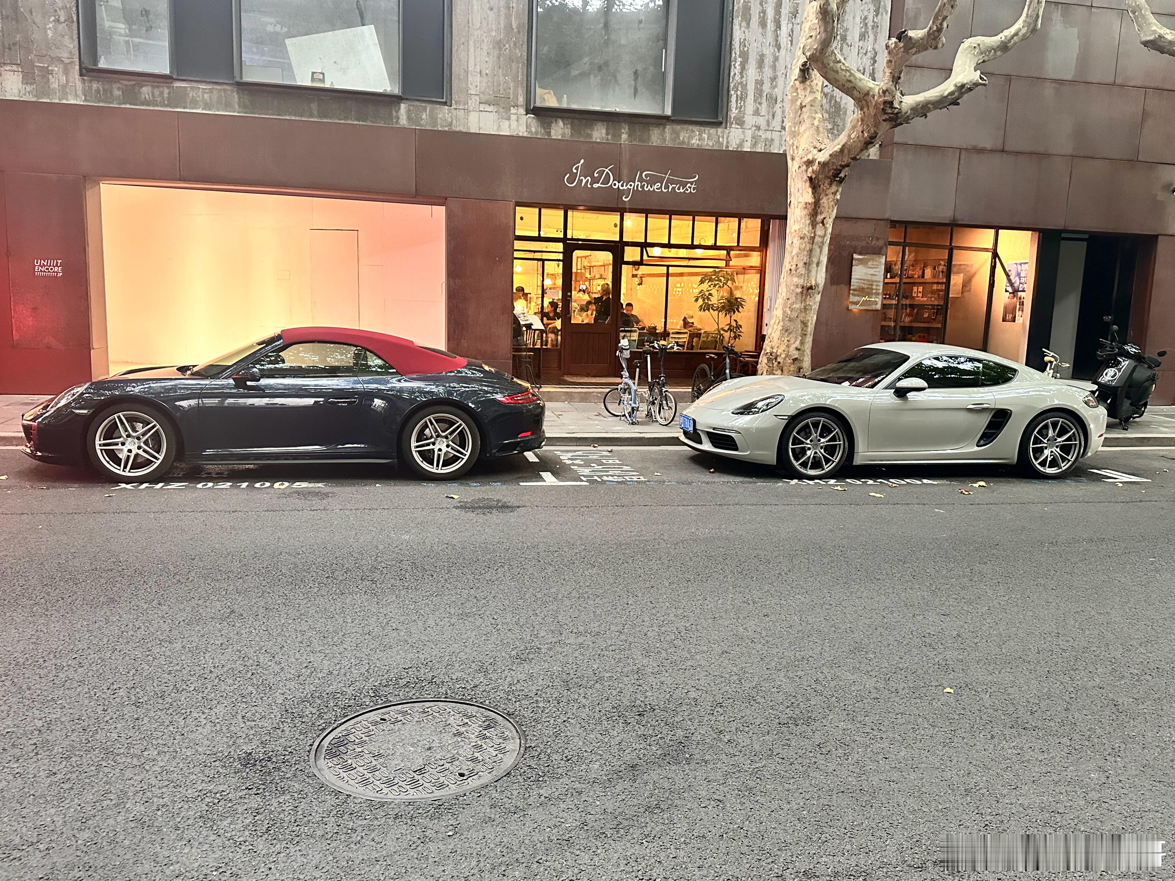 大v聊车 保时捷911 or 718，谁最好看？ ​​​