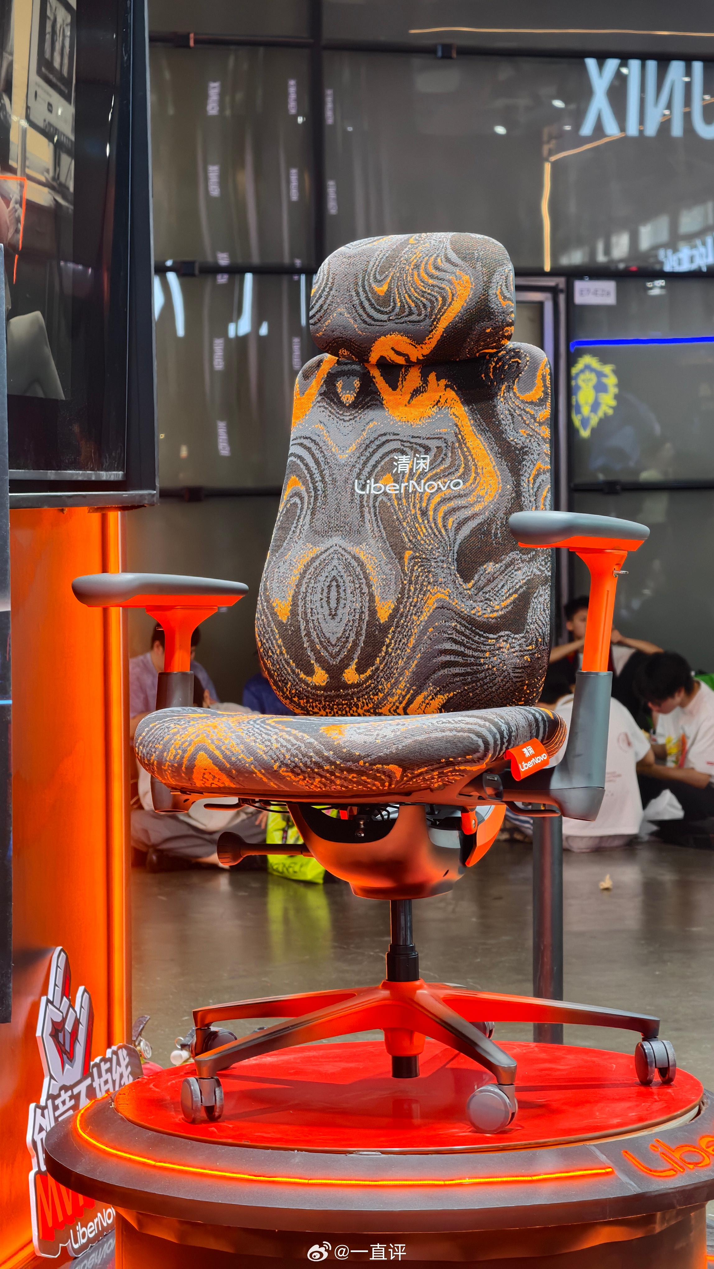 chinajoy 展会逛累了，上e7馆坐一下清闲人体工学椅，爽到哭太舒服了清闲人