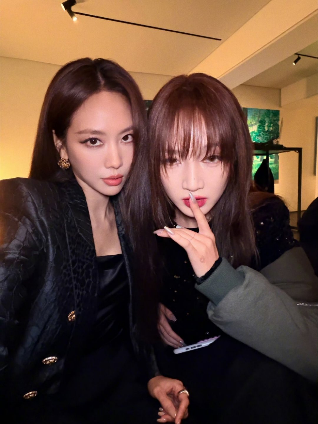 这个孟佳王霏霏让我有点梦回了，姐姐们的友谊长长久久～ 