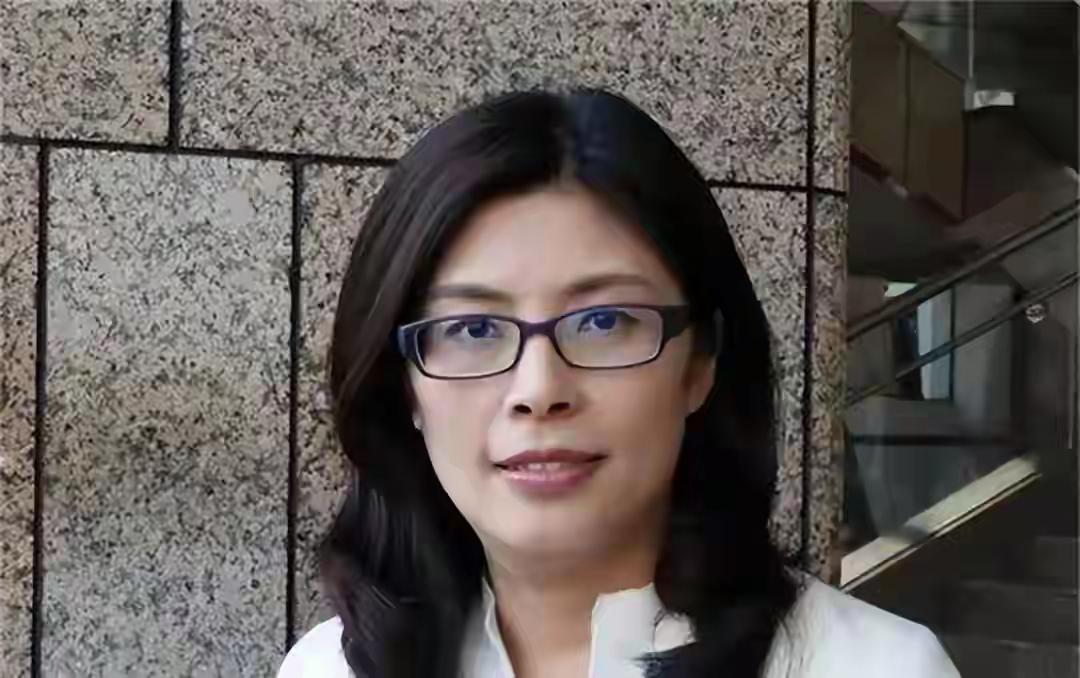 台湾人现在最关心的，无非是日子过得顺不顺，两岸能不能不闹僵。
 
郑丽文的政治主