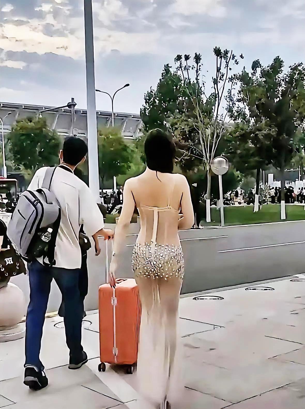 这样的美女不知最后都嫁给谁了高雅气质美女 嫁人