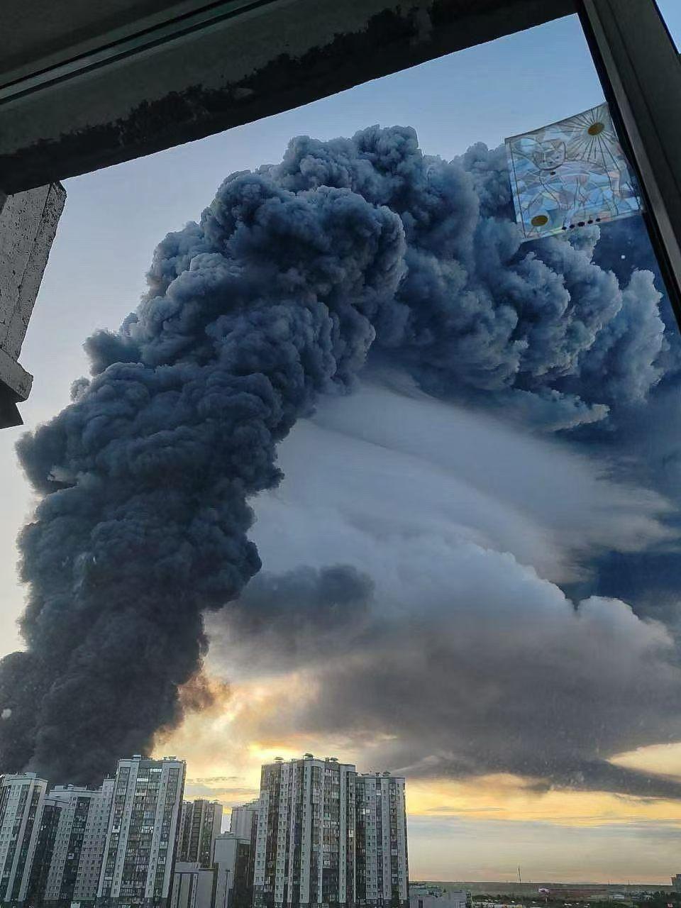 🇺🇦🔱🔥🇷🇺
已确认：今天，
乌克兰摧毁了圣彼得堡
和列宁格勒州的两