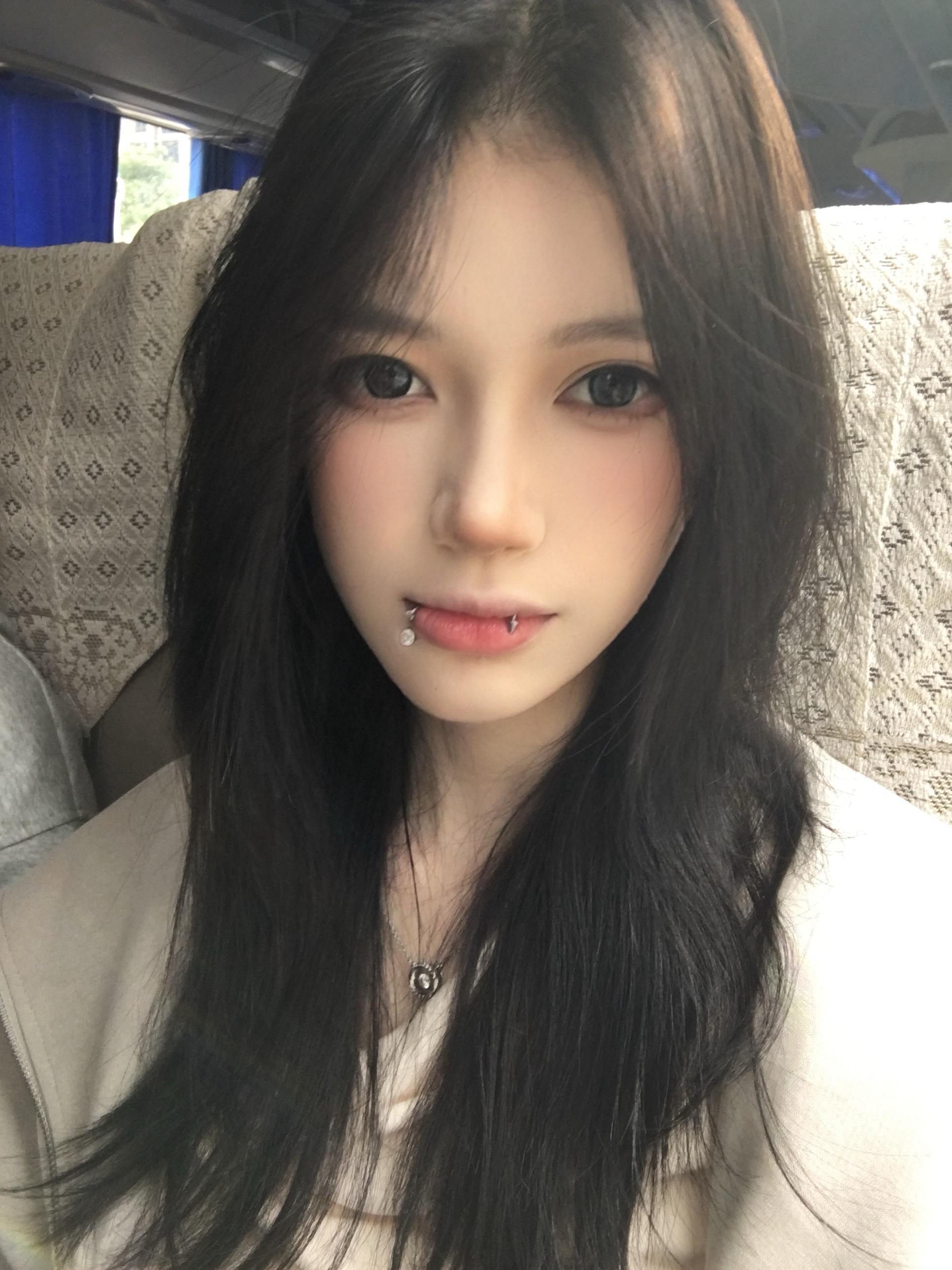 路过的街角 熟悉的咖啡