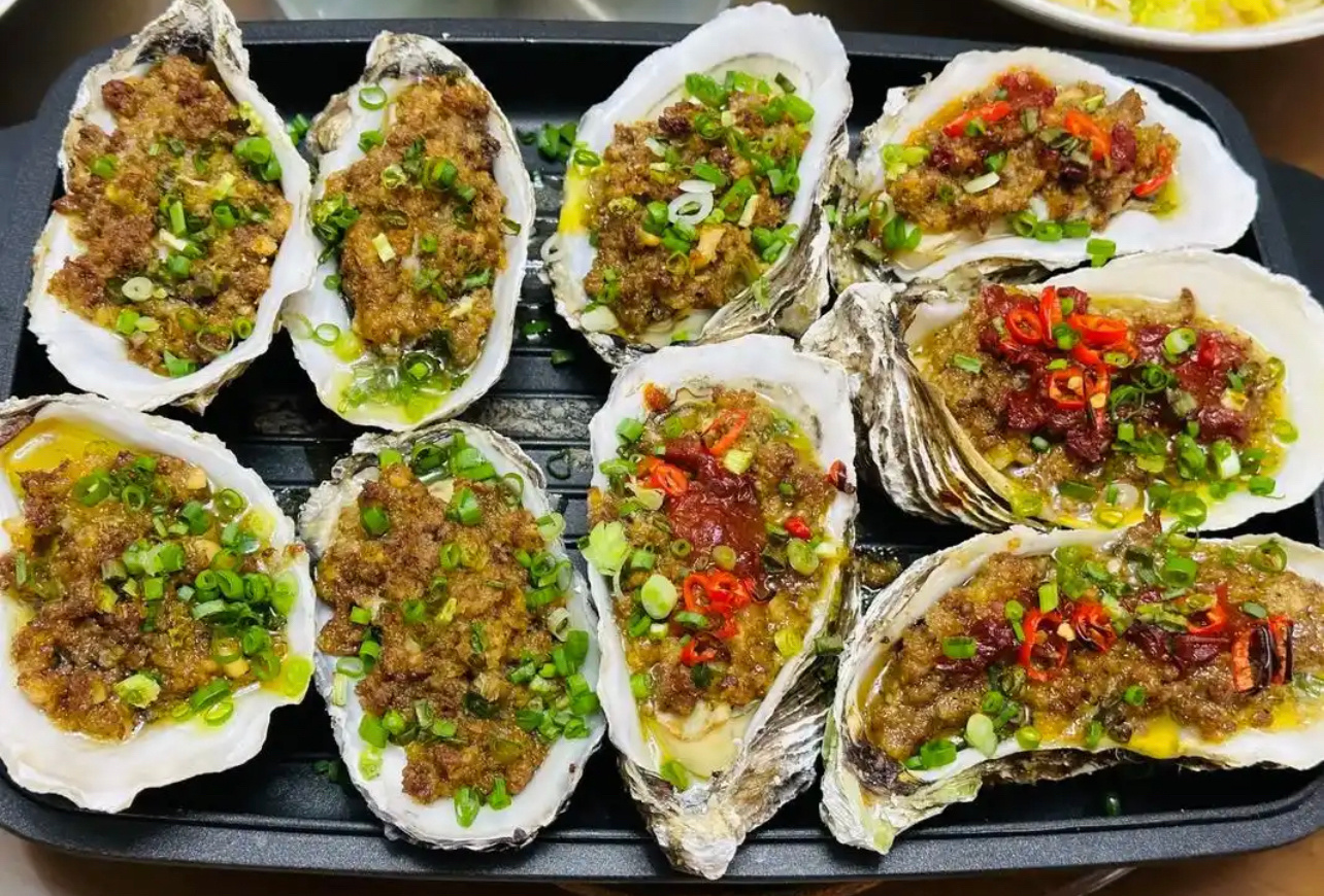 老婆逼我把这些生蚝全吃了，她几个意思[苦涩] 