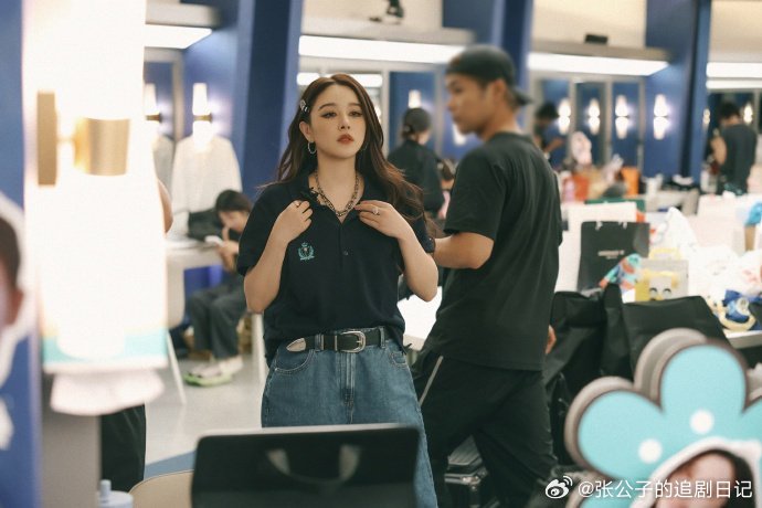 接阚清子浪姐成团阚清子一路踏踏实实在乘风蜕变，每轮公演都突破自己，妥妥养成系逆袭