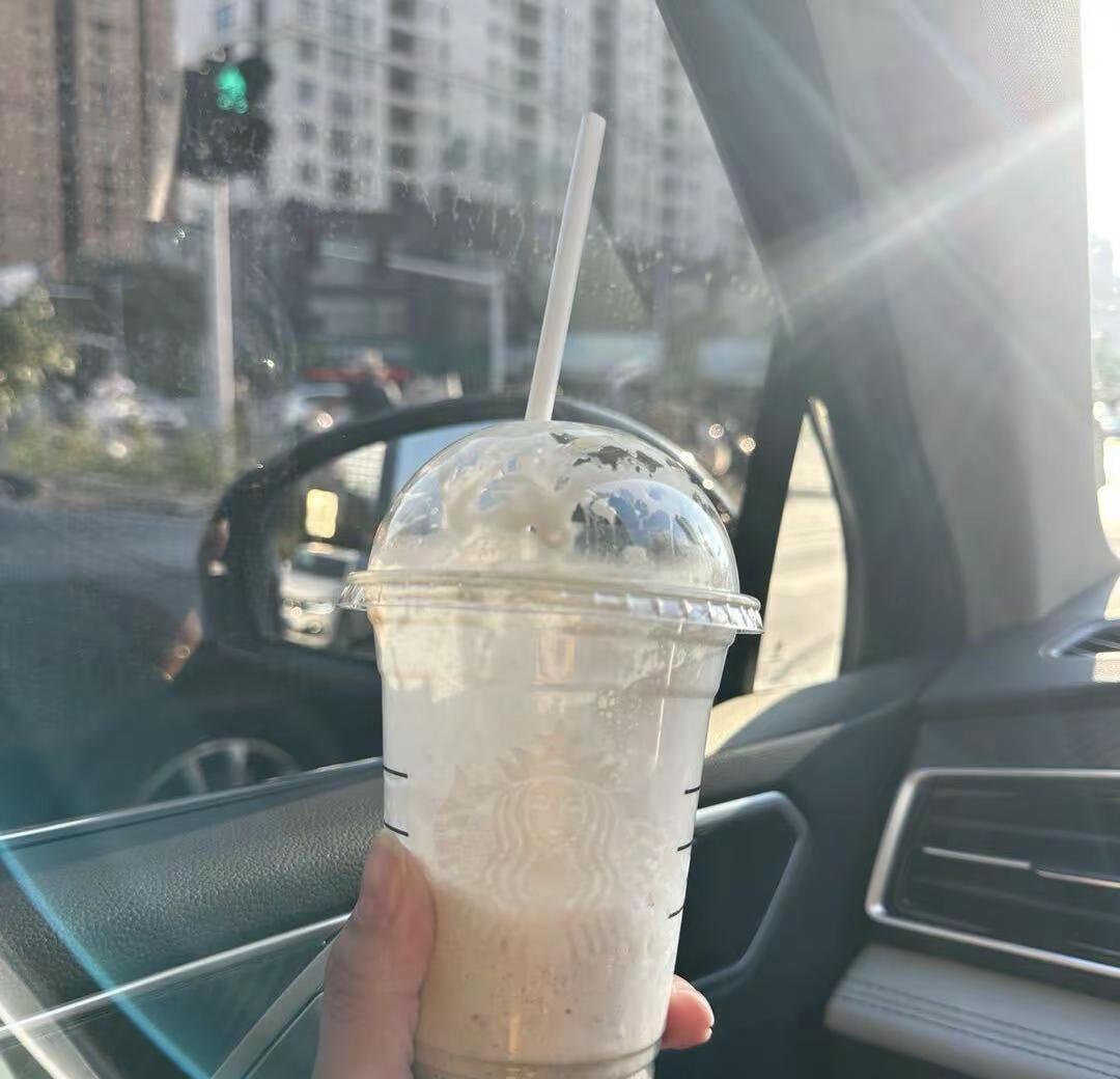 找男人的意义是撑腰和兜底，他的情商和智商一定要在你之上，一个男人最大的魅力是用稳