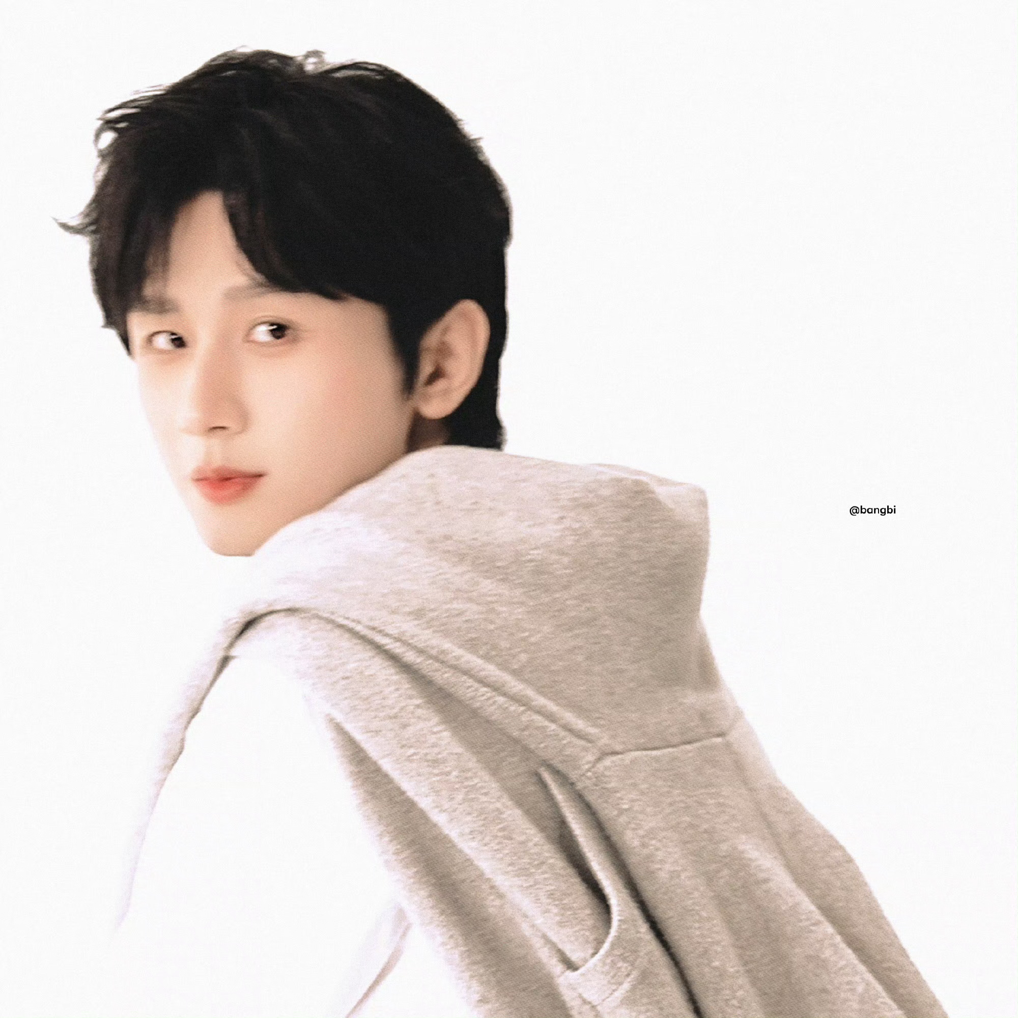 ❥LᵒᵛᵉᵧₒᵤCHENG YI°ꦿ⁵²º᭄❥成毅六福珠宝全球代言人cy焕彩35