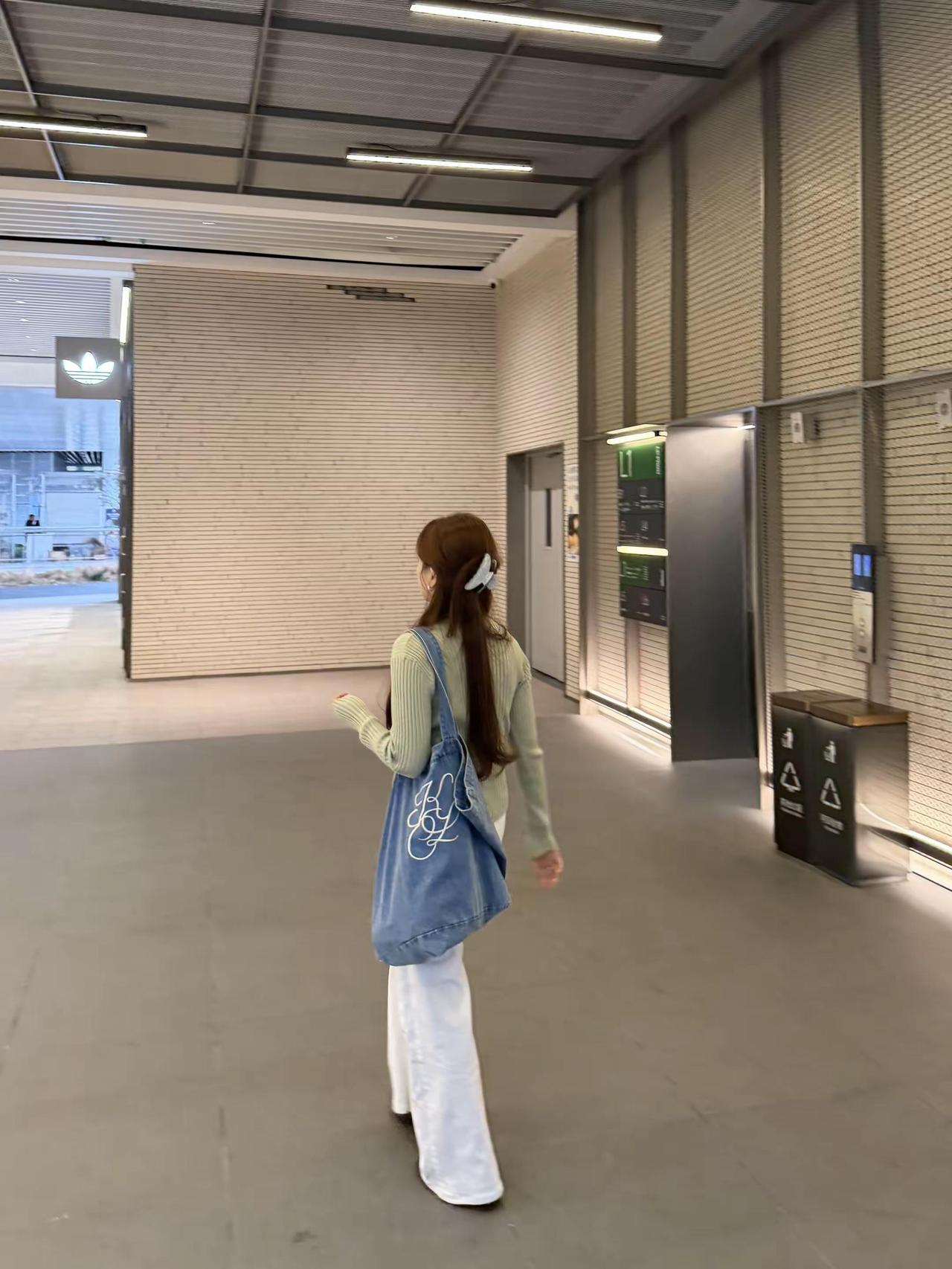 155 今日穿搭 温柔穿搭