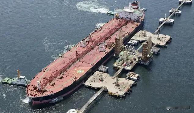 日本终于“喝”上了美国原油

评：
此次采购的原油约达14.5万千升，只够日本国