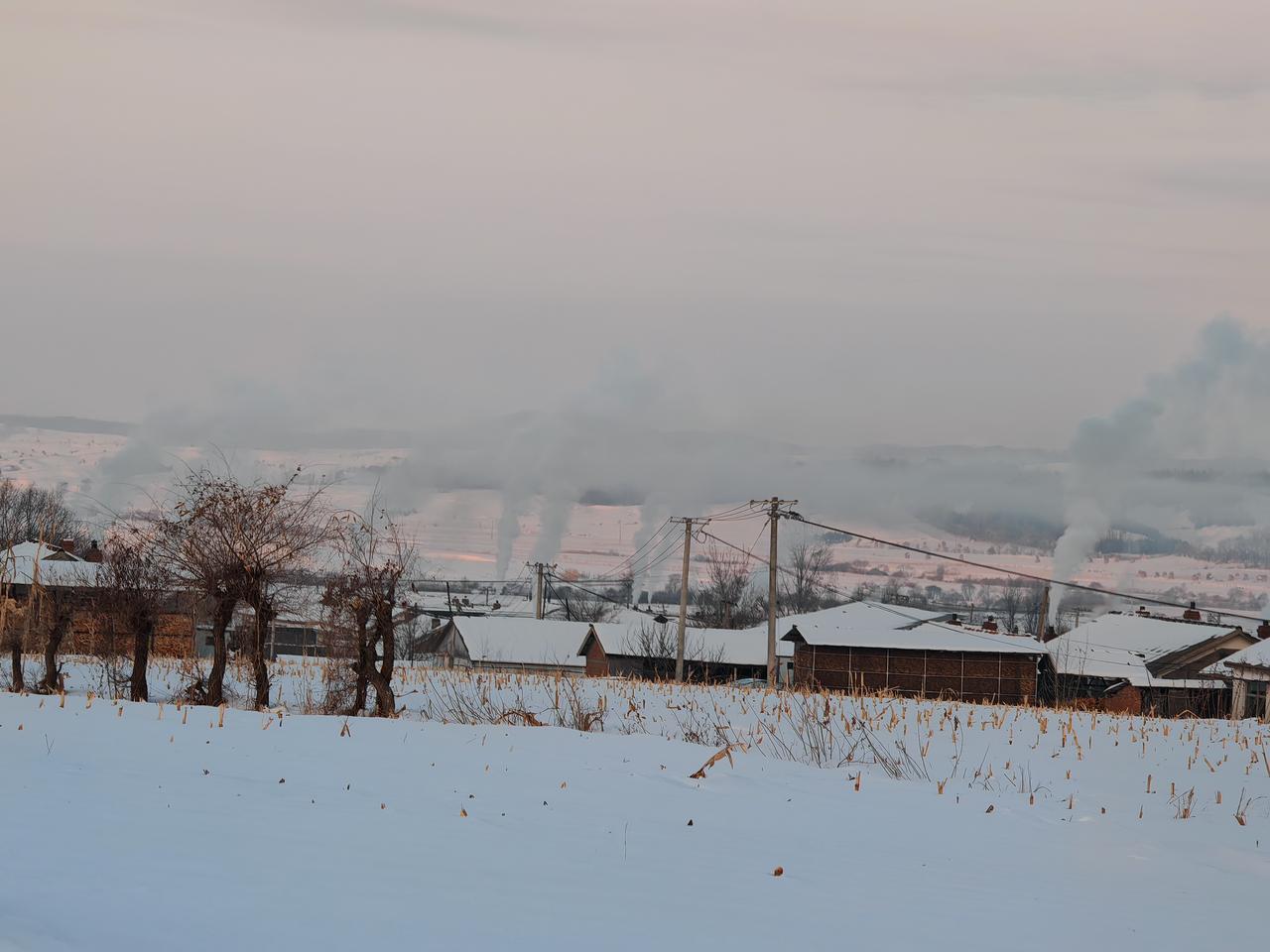 与痛风斗争的历程143
 
   晨起周身关节都算顺畅，无明显痛感和不适，唯有左
