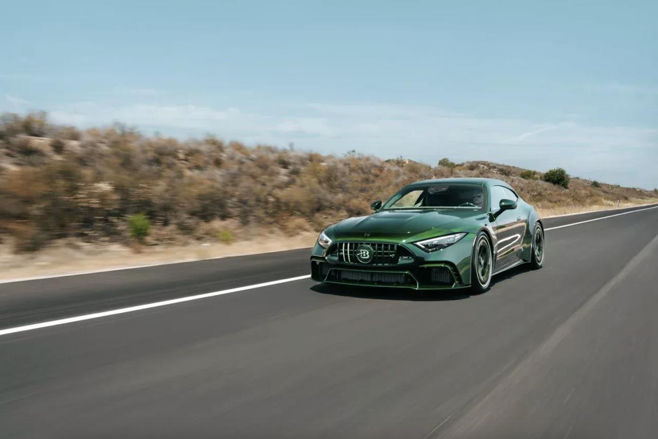 巴博斯近期在美国市场挂牌出售了一款极具争议且极其罕见的超跑级改装车——Brabu