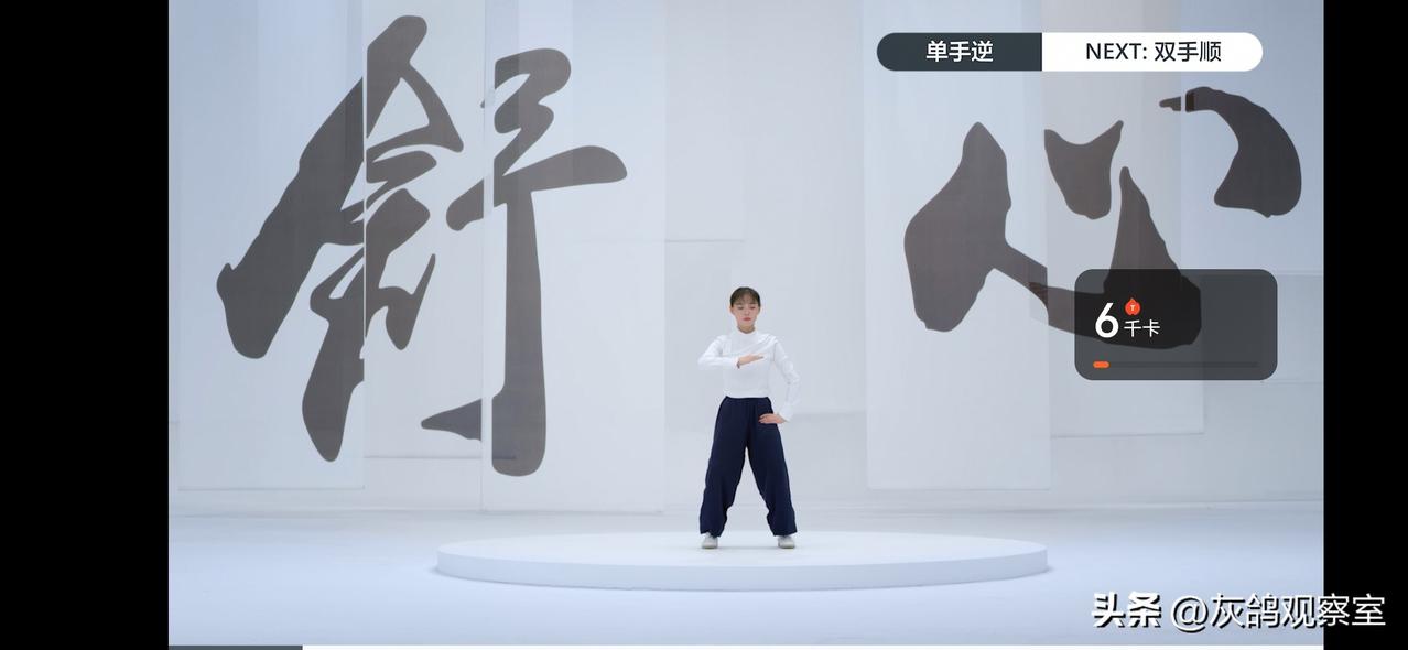 普通股民要如何应对股市的暴涨暴跌不要想着如何应对，你是干不过量化的，如果非要说什