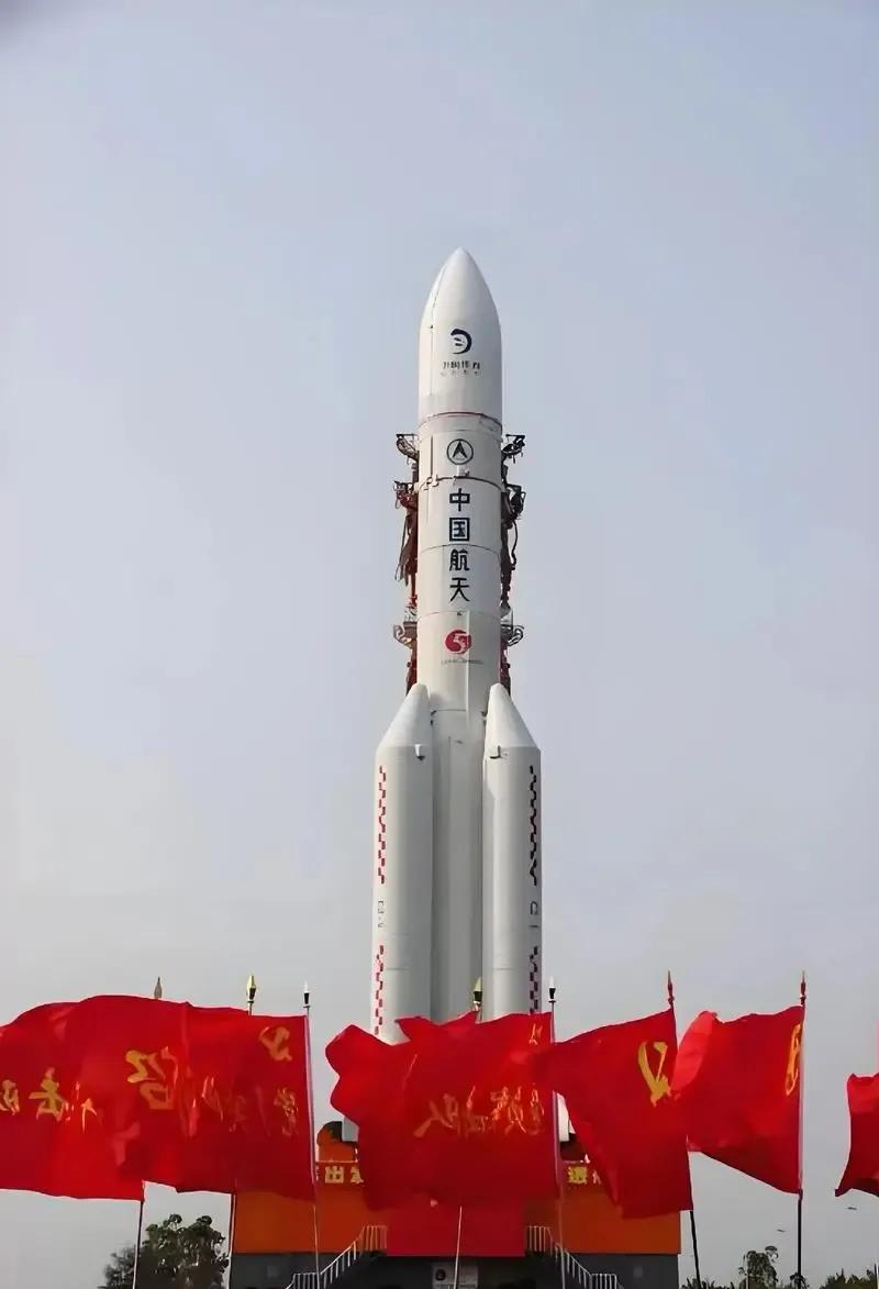 随着卫星的一次次解体，航天飞机的一次次发射失败，美国的优势已经不再，接下来是真正