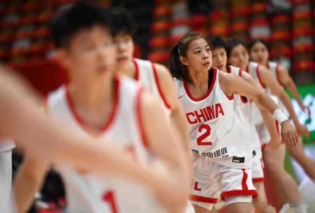 李梦还有机会重返国家队吗 亚运会只是小考，李梦缺阵并不稀奇，14人名单无她，12