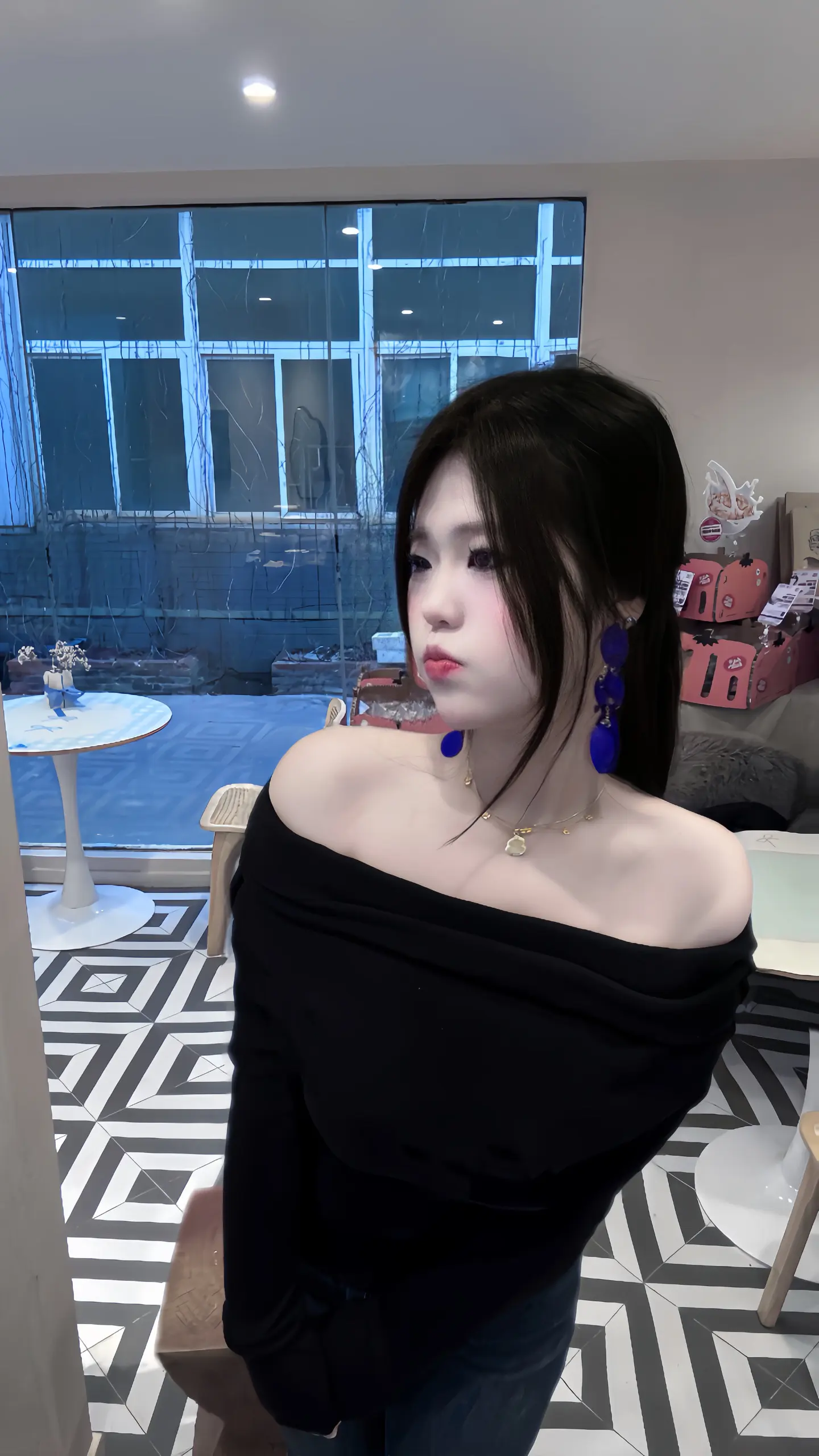 悄悄做个梦给你 又怕做梦梦到你