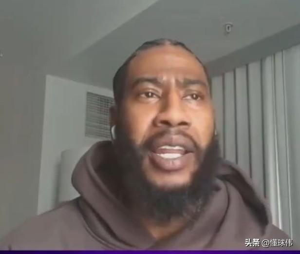 香波特谈詹姆斯：

“对于勒布朗来说，回骑士，意味着回家的情怀，那肯定是非常动人