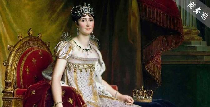 1796年，27岁的拿破仑娶了33岁带着俩娃的寡妇约瑟芬。婚后的约瑟芬有情人无数